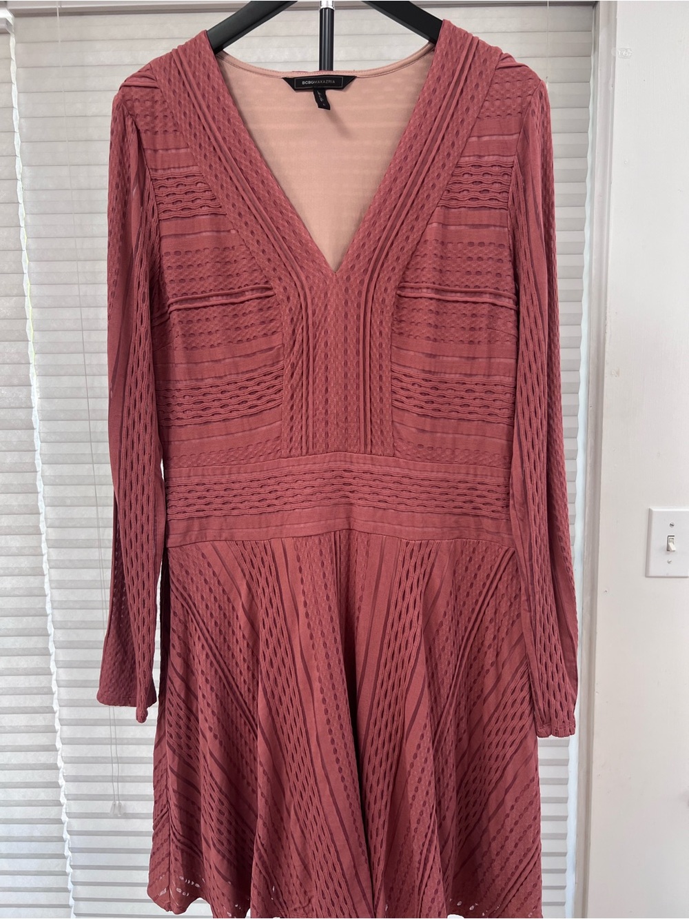 BCBGMaxAzria Textured V-Neck Long Sleeve Rose Dress